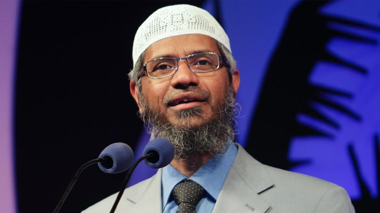 প্রথমবার বাংলাদেশে আসছেন জাকির নায়েক