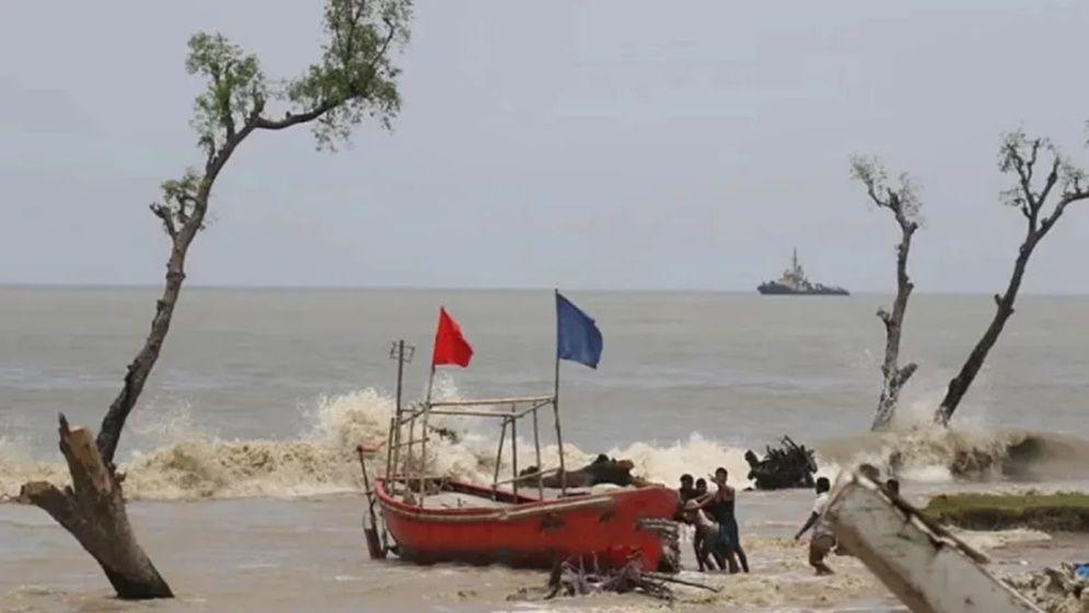 লঘুচাপ রূপ নিতে পারে নিম্নচাপে, সপ্তাহের শেষে বৃষ্টির আভাস