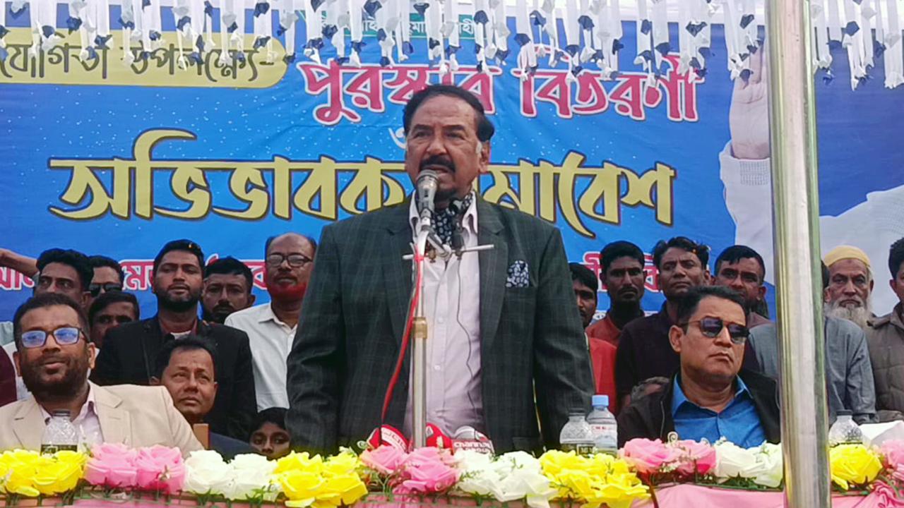 দল নয়, যোগ্য মানুষ দেখে ভোট দিন: ভোলায় মেজর (অব.) হাফিজ উদ্দিন আহমদ