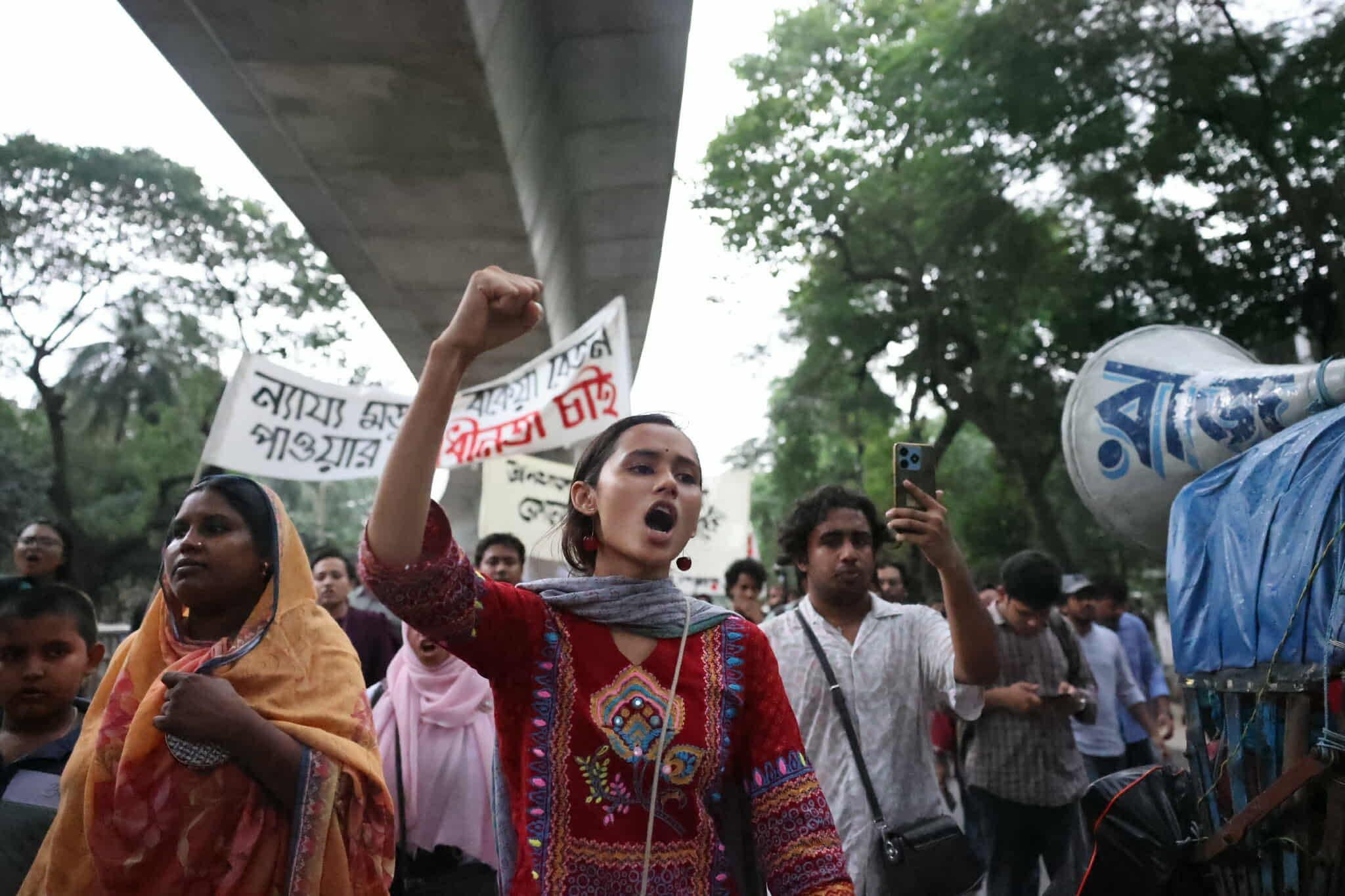 ডাকসু নির্বাচনে ইসরাত জাহান ইমুর ইশতেহার