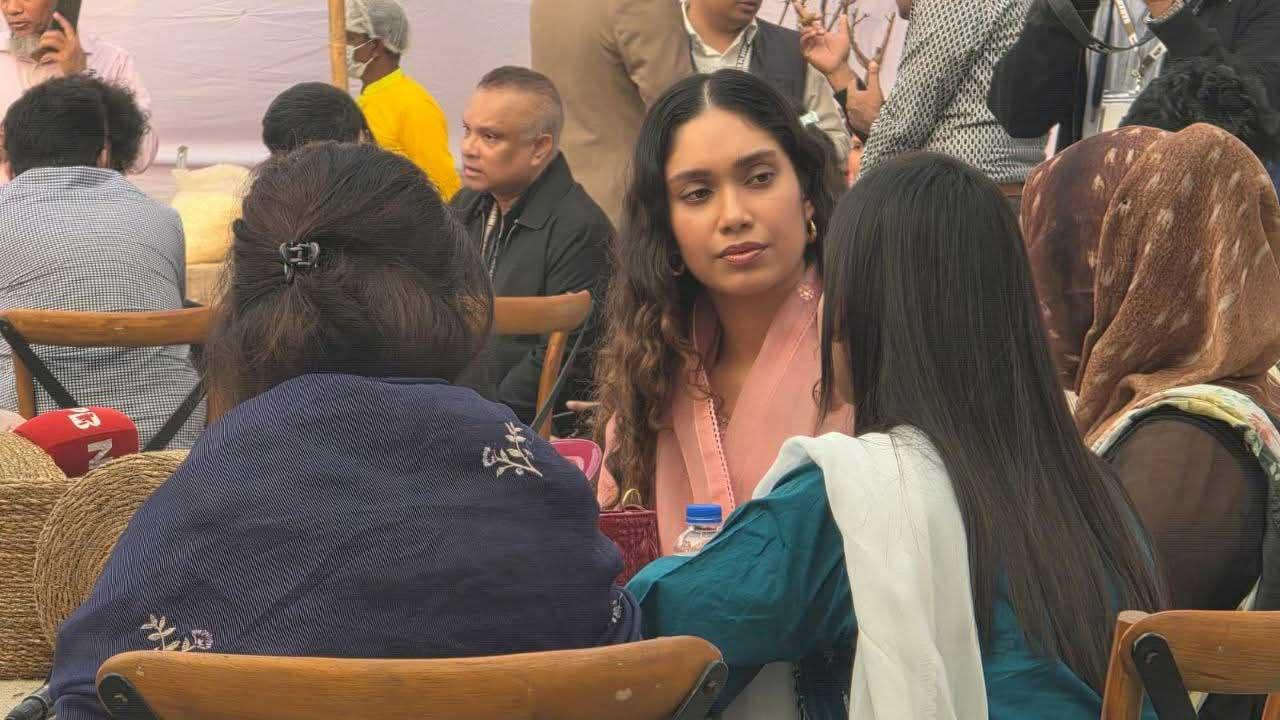 তরুণ ভোটারদের সঙ্গে ‘চায়ের আড্ডা’, ভবিষ্যৎ বাংলাদেশ নিয়ে খোলামেলা সংলাপে জাইমা রহমান