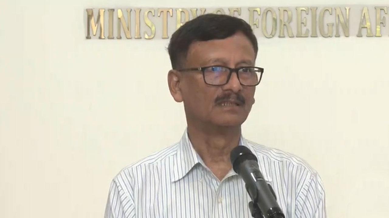 জাকির নায়েকের ঢাকা সফরের ঘোষণা, 'কিছুই জানি না' বললেন পররাষ্ট্র উপদেষ্টা