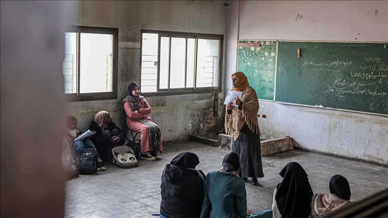 ইসরায়েলি হামলায় ২০ হাজারের বেশি ফিলিস্তিনি শিক্ষার্থীর মৃত্যু: ফিলিস্তিন শিক্ষা মন্ত্রণালয়